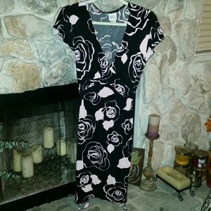 V neck dress